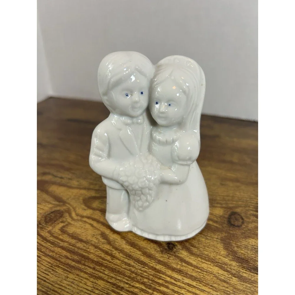 Vintage Ceramic Bride & Groom Wedding Bell White Porcelain Figurine Keepsake